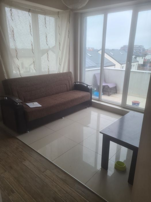 Închiriez apartament 2 camere