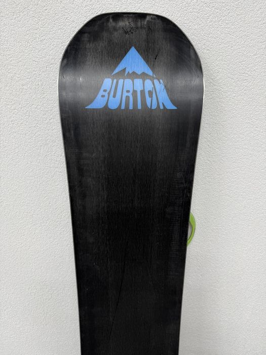 placa snowboard burton radius L155cm 2024