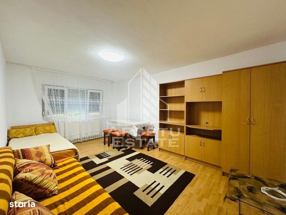 Apartament 2 camera zona Micalaca loc de parcare inclus