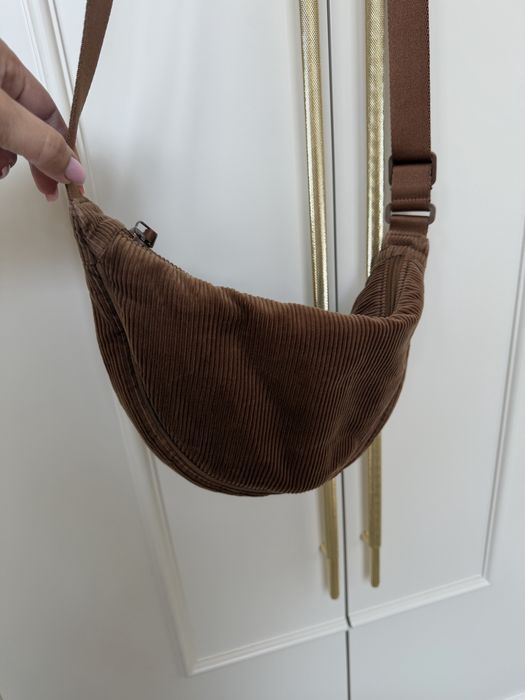 Сумка uniqlo коричневая