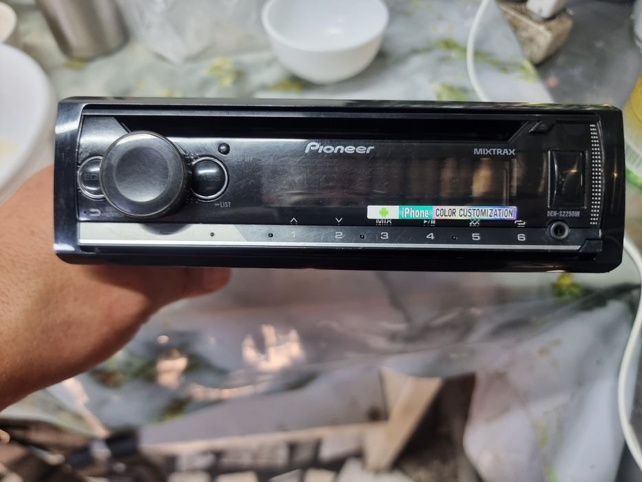 Pioneer DEH-S2250UI