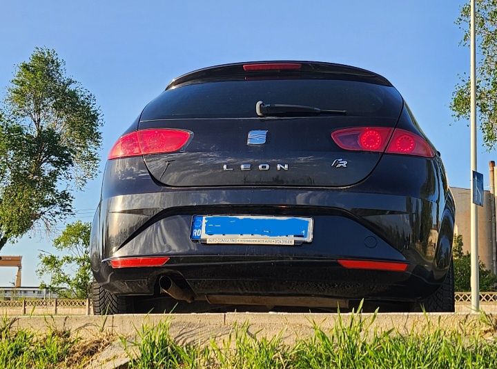Vând seat leon 2010