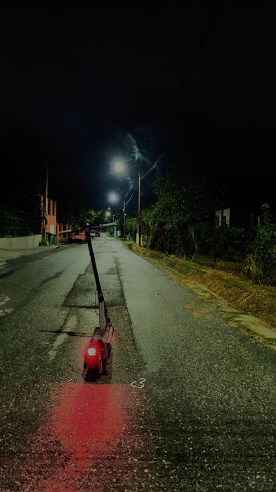 Vând trotinetă electrică Nave s40