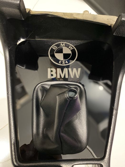 Полка кулисы кпп BMW E34