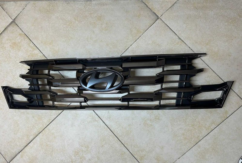 Решетка радиатора Tucson 86350N7HA0TRC Хендай туксон 86350-N7HA0TRC