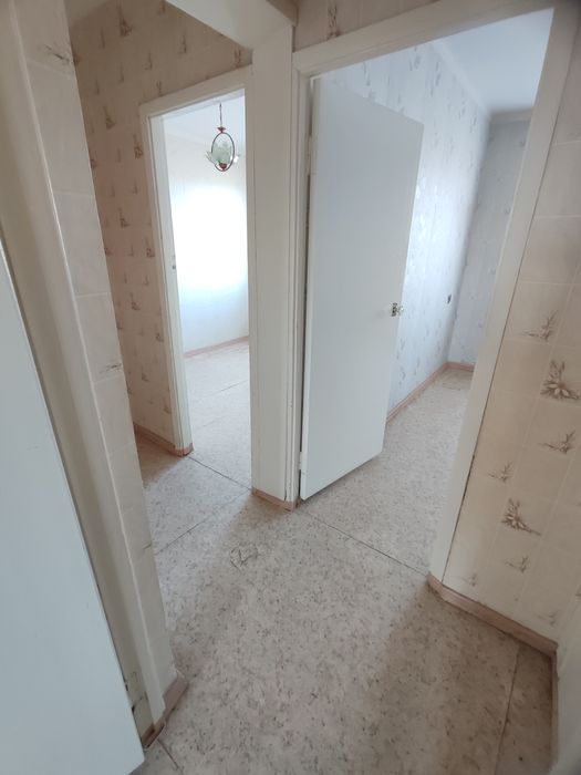 Продается 4-комн (9-41, 7 эт)