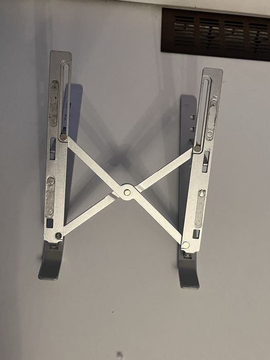 Продам игровой ноутбук Monster