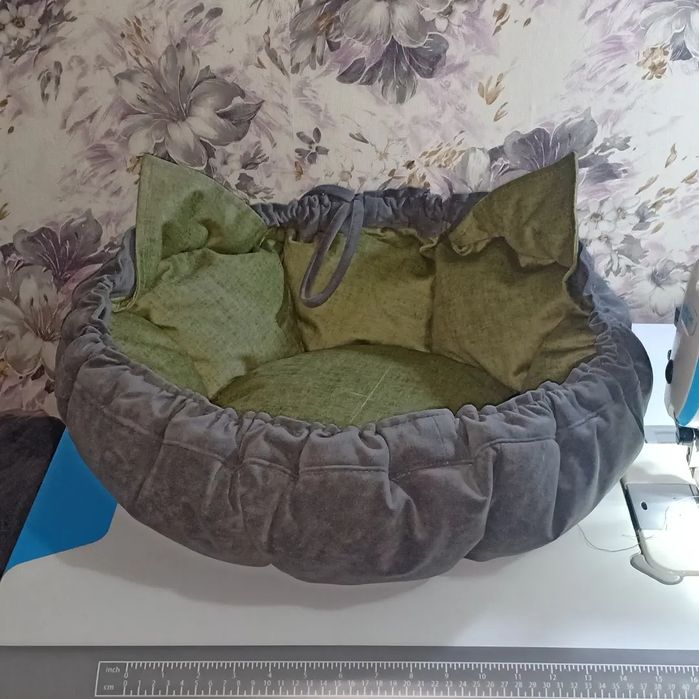 Продам лежанки для хвостатых