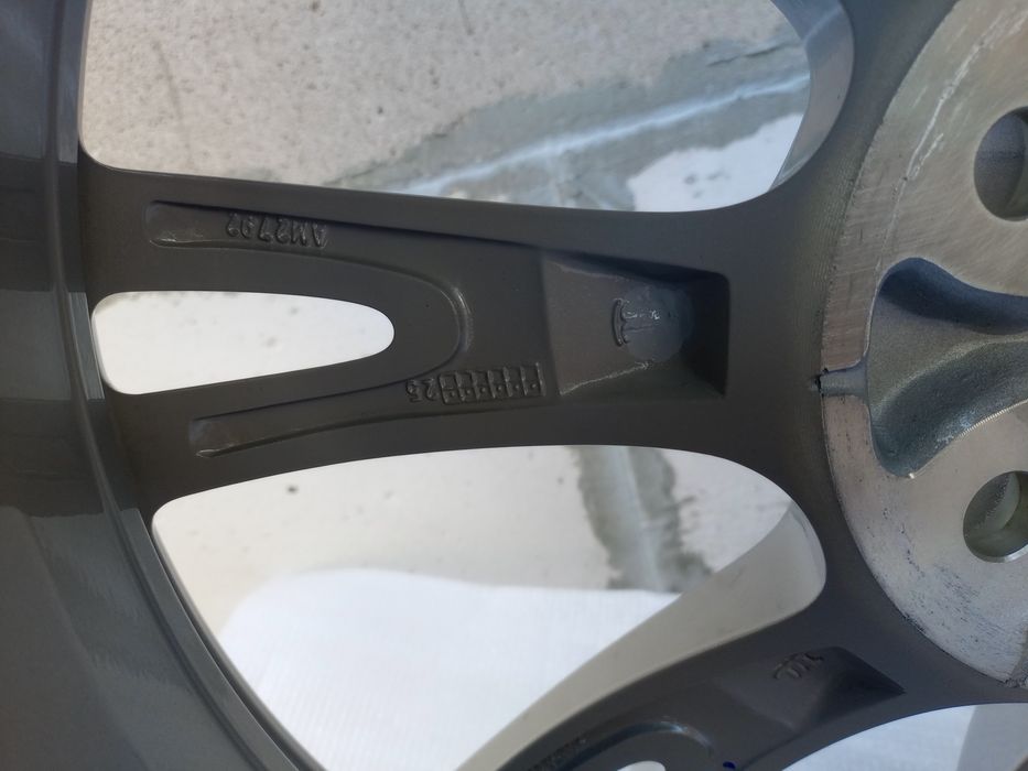 Джанти Tesla model Y