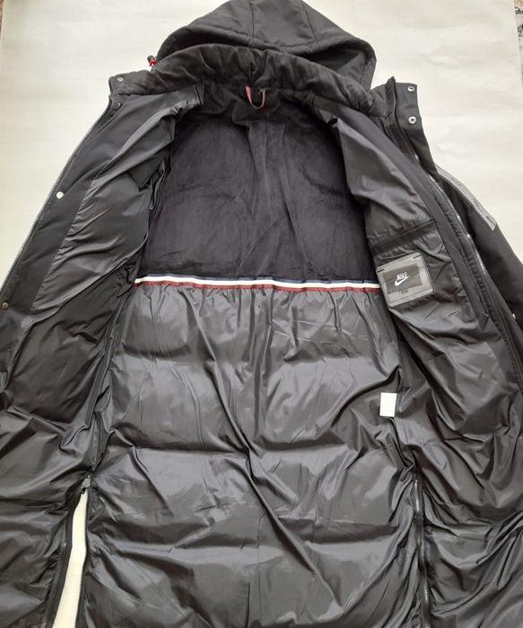 Продам удлиненную куртку, nike