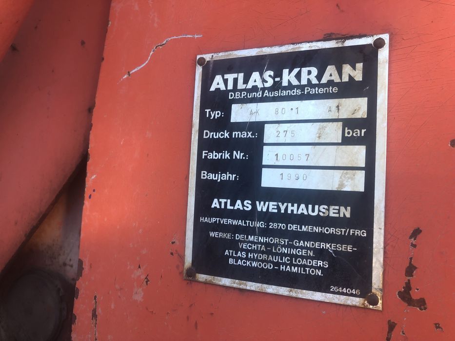 Man de vanzare 4x4 plus macara