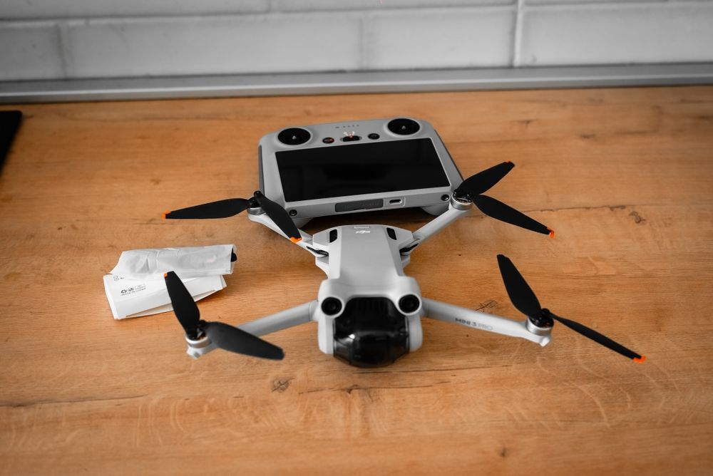 Дрон Mini pro 3  почти как новый