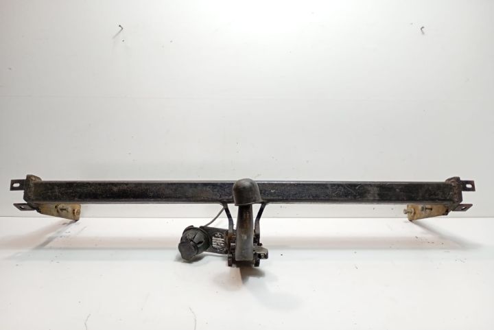 Carlig remorca Volkswagen VW Passat B5