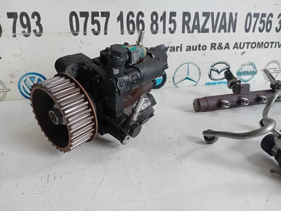Kit Injectie Injectoare Injector Dacia Duster Logan Lodgy Sandero 1.5 Dci E5 H8200704191 166008052R