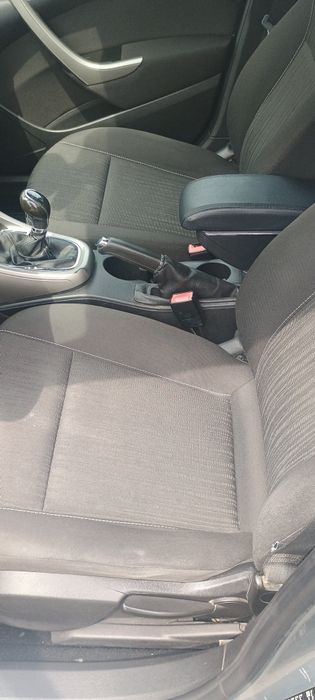 Vand Opel Astra J 1.7 CDTI an 2012