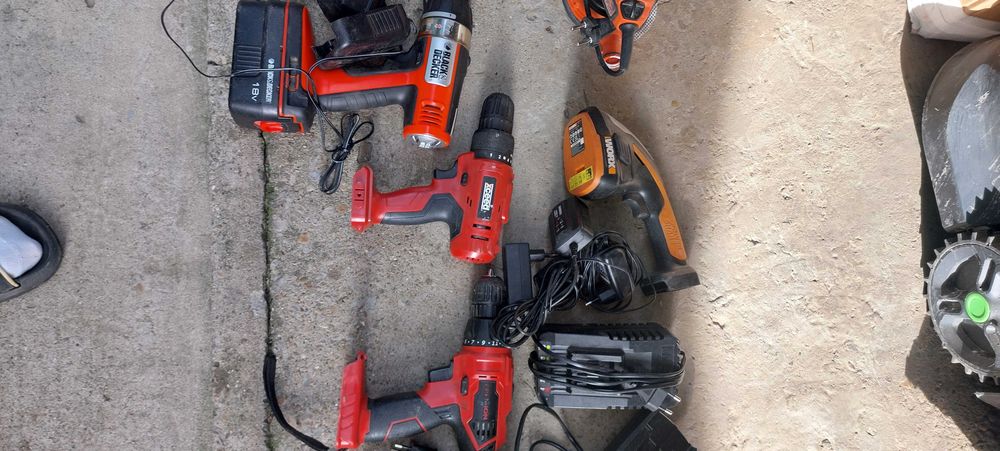 Винтоверти,зарядни и машини