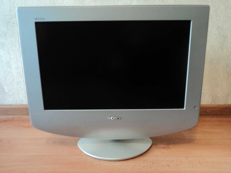 Телевизор SONY WEGA  KLV-17HR3