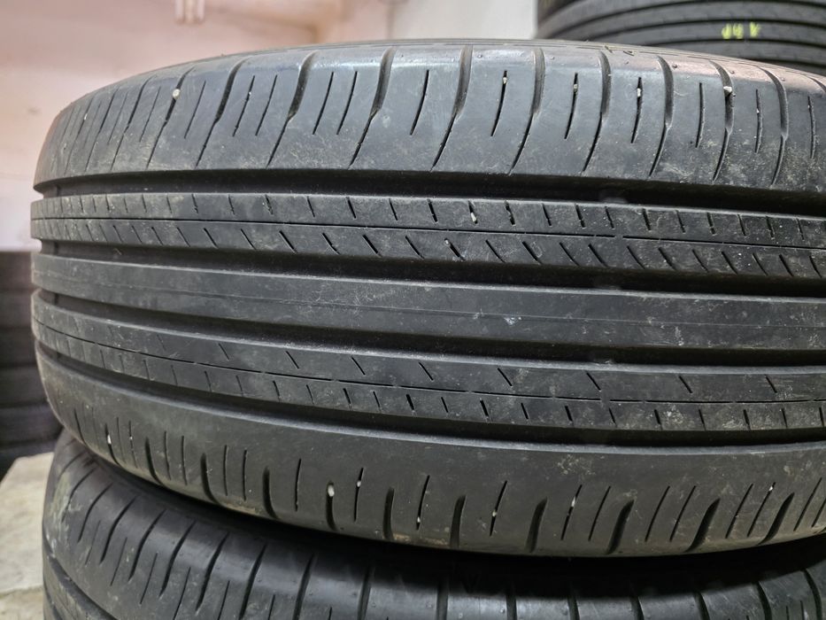 2бр Летни гуми 225 60 18 - Dunlop