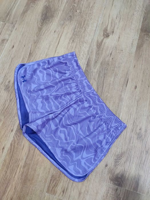 Pantaloni scurti de dama Under Armour marimea L
