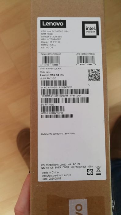 Laptop Lenovo V15 G4 IRU, I5-13420H, SSD 512, RAM 16GB, nou la cutie