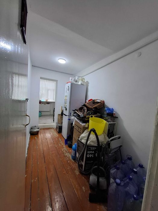 3 xonali kvartira sotiladi, 70 m², 2-qavat, Iyk ota Bektemir Srochno