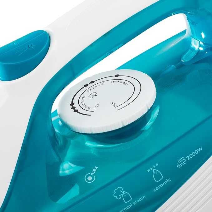 Парна ютия с керамична плоча Tristar ST-8300