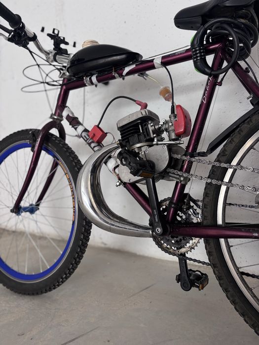 Bicicleta cu motor