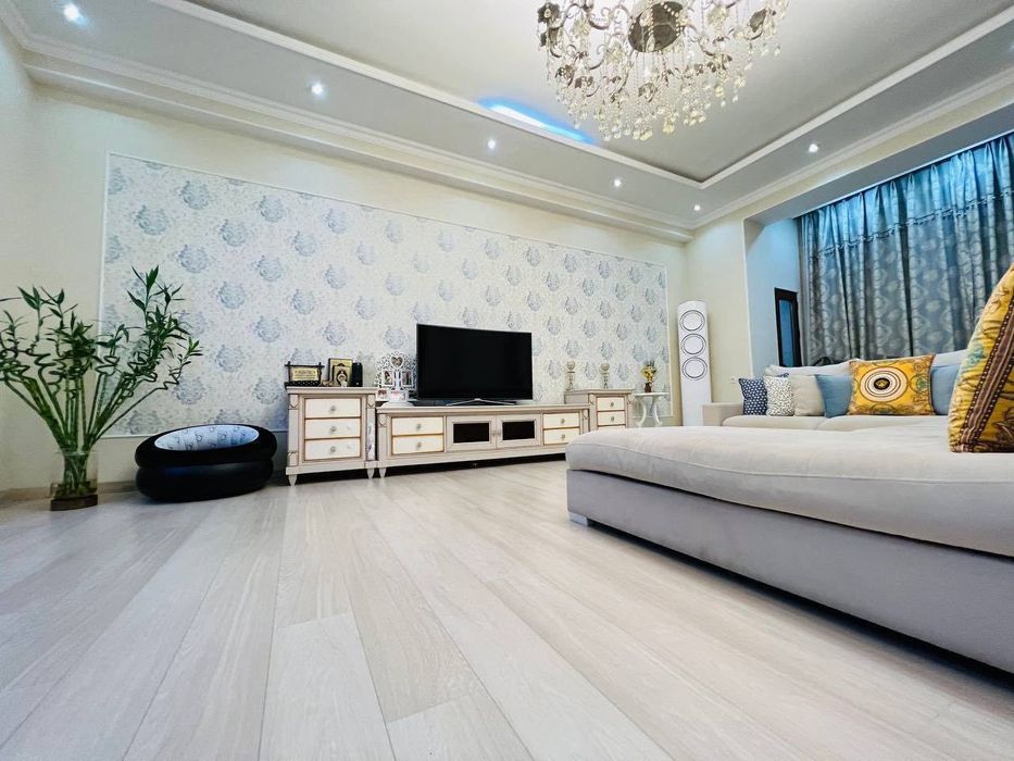 ЖК Новомосковская 3х-комнатная квартира 167квм