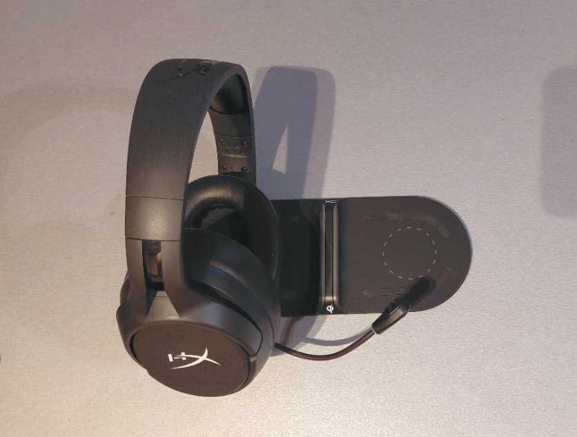 Casti HyperX Cloud Flight S Wireless PC PS4 + Incarcator Wireless