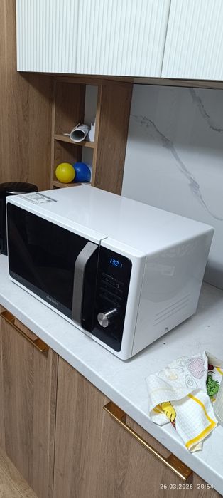 Микроволновка SAMSUNG