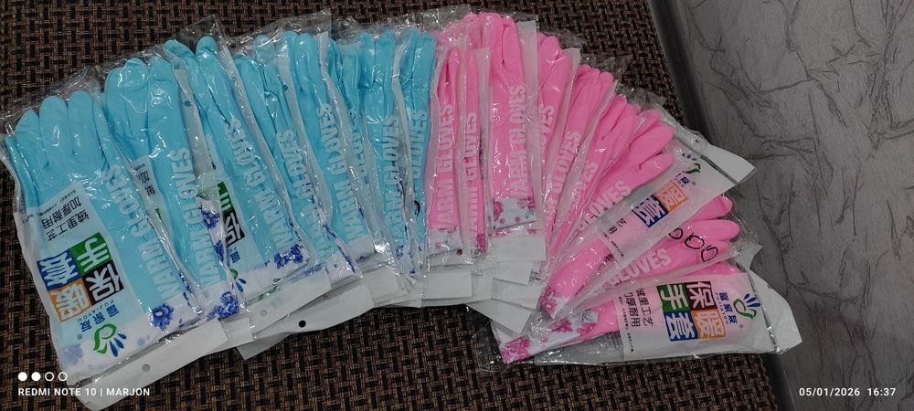 Xo'jalik perchatkasi  Optomga sotiladi.Donaga yo'q