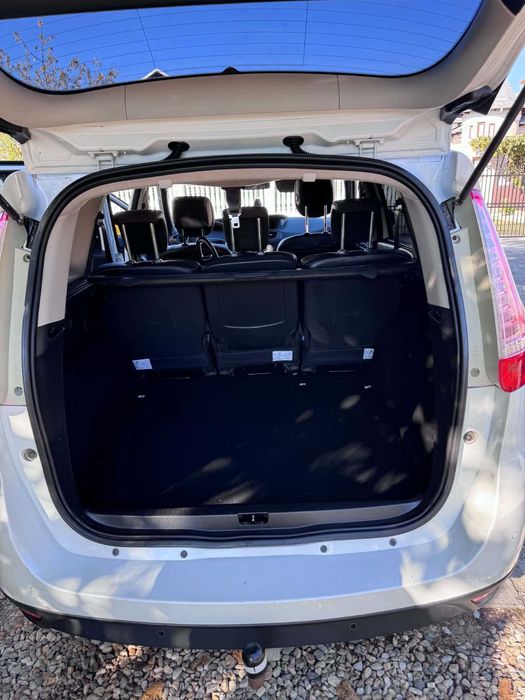 RENAULT Grand Scenic 2012 — imagine 2