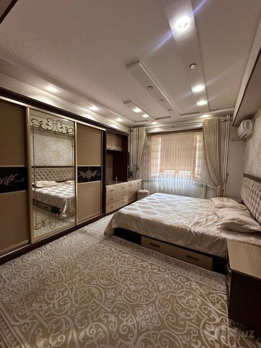 Аренда Сагбон Баурам 4 ком 3 этаж 8 этажка все ест фото реално