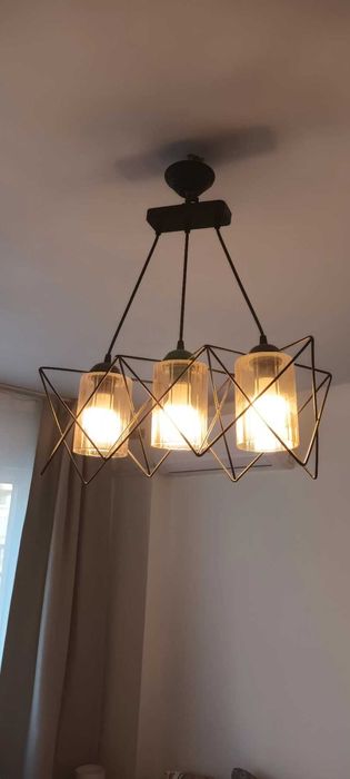 Продавам лампа за таван без забележки