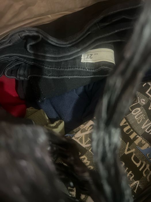 Отдам вещи 44 -46 рр