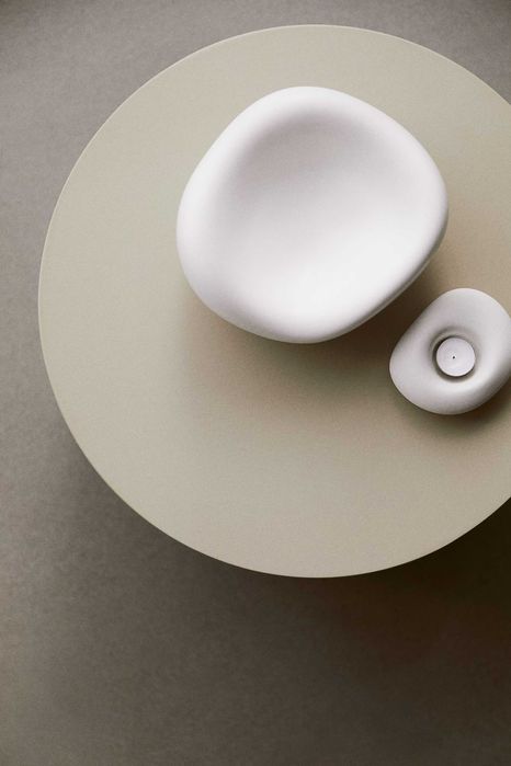 Măsuță auxiliară cafea din lemn de mango H&M, bej uni, living