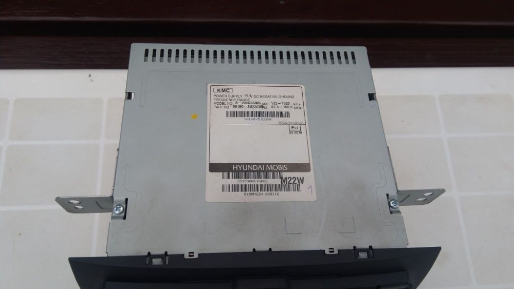 Vand radio/CD auto KIA 2009