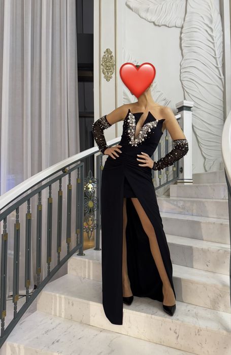 Vand rochie de seara