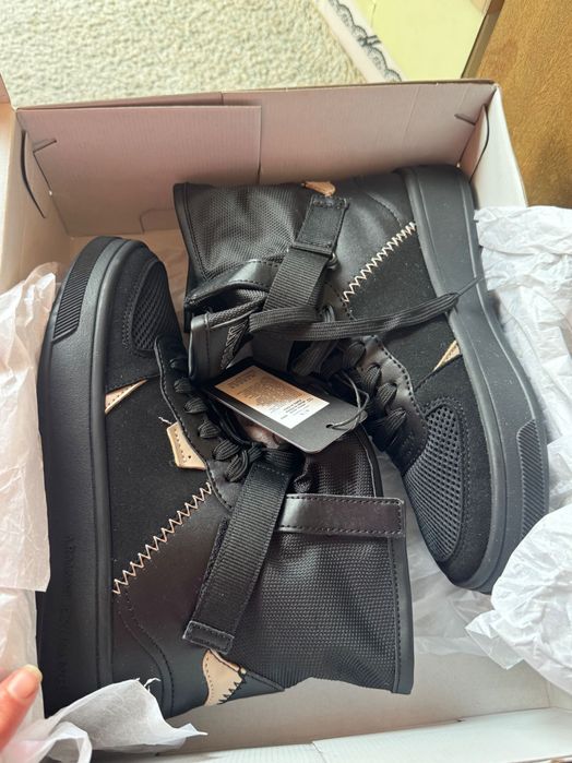Кецове Armani нови