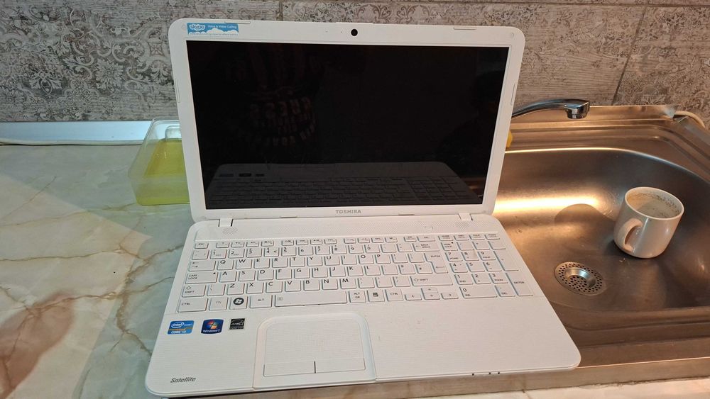 Laptop Toshiba Satellite