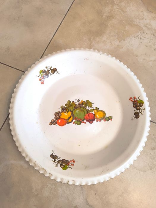 Блюда эмалированные