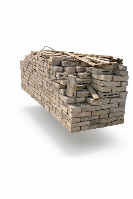 Продам пескоблок (половинки).