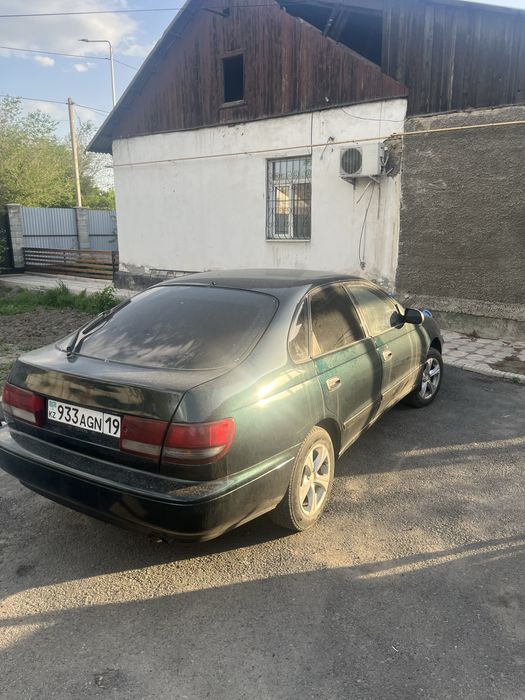 Toyota carina e - тойота карина е