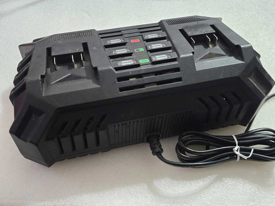 Incarcator dublu rapid Parkside PDSLG 20 B1 20V mufa EU 2 pini 2x4.5A IAN 497645