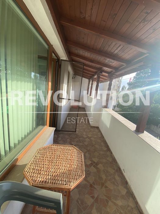 Дава се под наем Четиристаен апартамент в Пловдив, Тракия - 130 кв.м за 600 € - Снимка #12