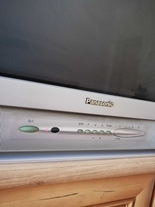 Телевизор Panasonic QUINTRIX 21