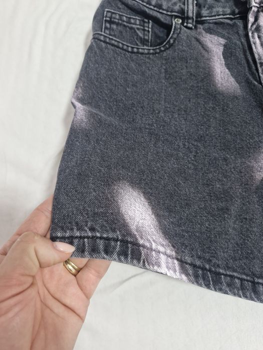 Pantaloni scurți femei