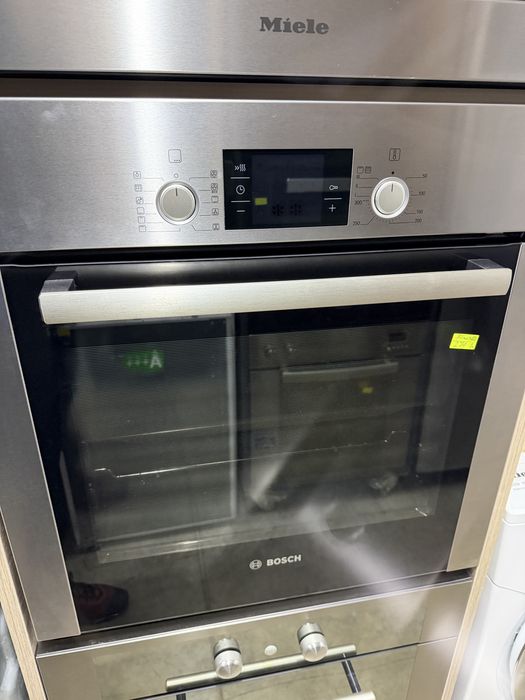 Фурна Bosch 70литра с телескопични водачи  Germany Гаранция