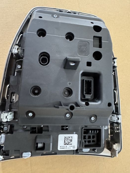 Конзола скоростен лост навигация за бмв u11 u12