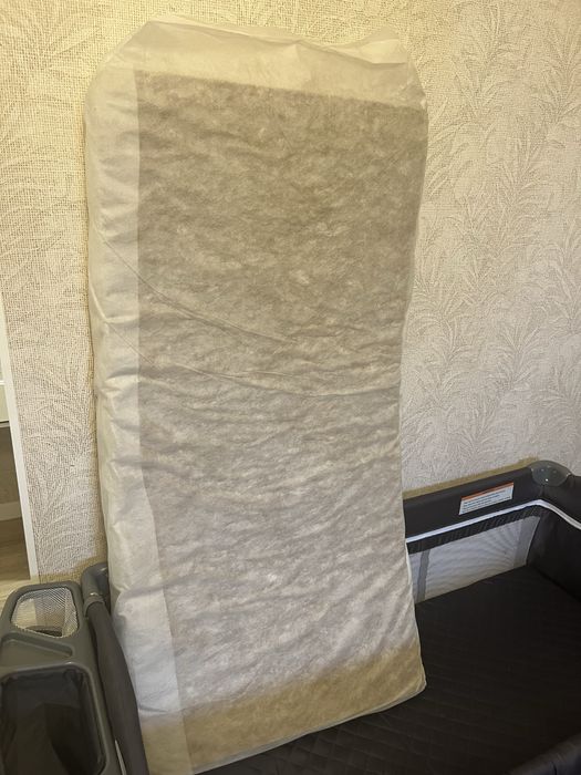 Детская кровать-манеж + матрас